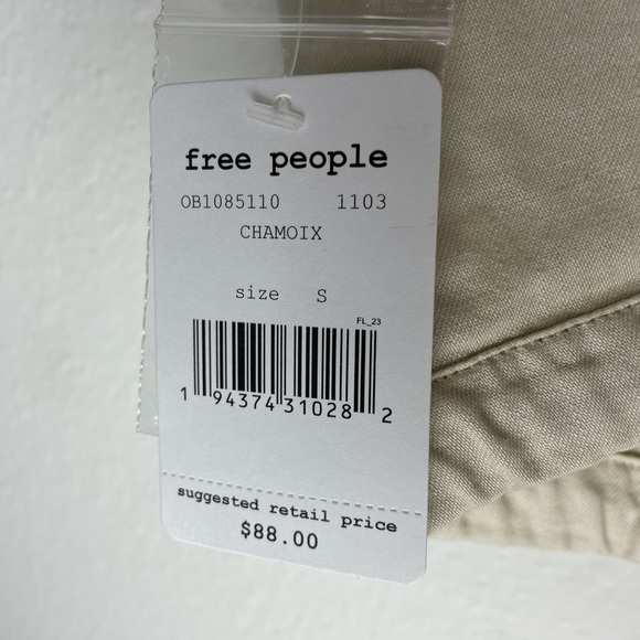 We the free crop khaki denim top - Picture 2 of 4